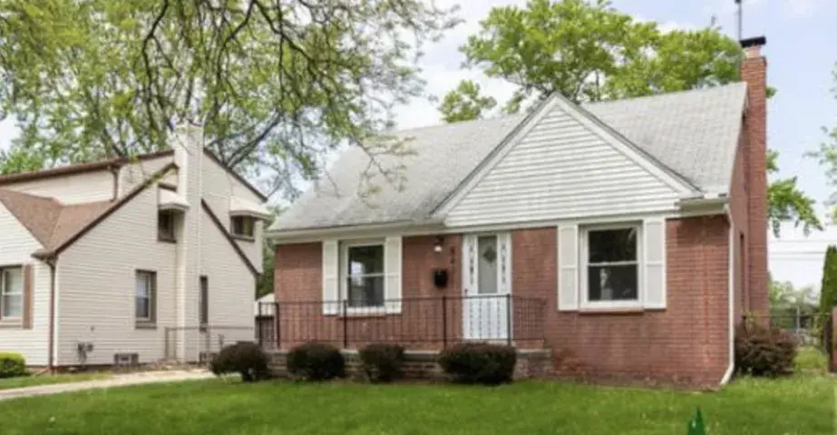 A Dearborn Heights, MI brick home eligible for a cash sale