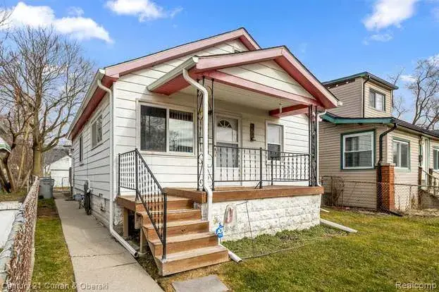 A compact older Hamtramck, MI home eligible for a cash offer